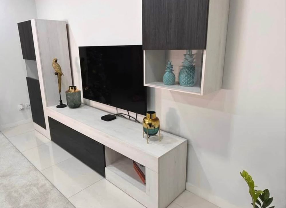 Moveis de sala + mesa de centro - como novo