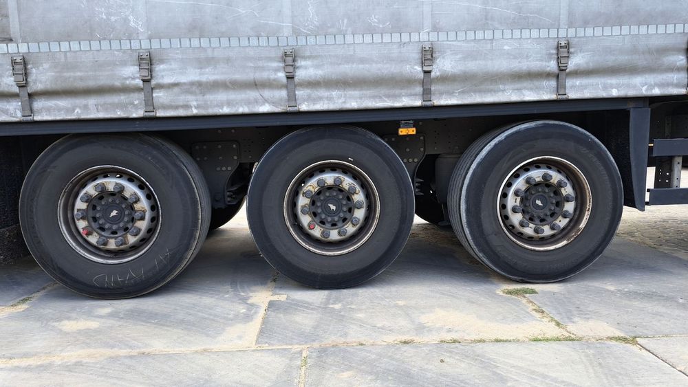 Oddam w cesję leasing naczepę Schmitz Cargobull, rok 2019
