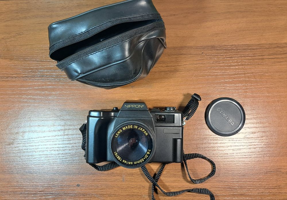 Фотоапарати з об'єктивом