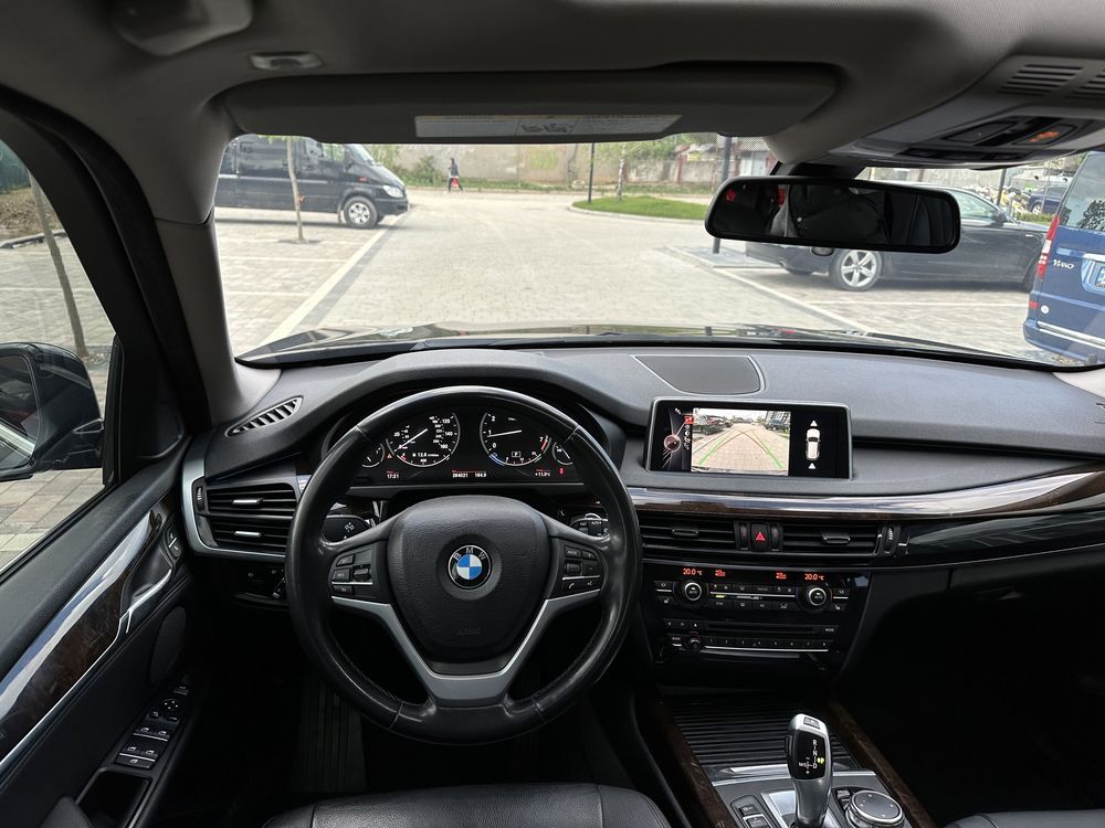 BMW X5 F15 2016 Рік