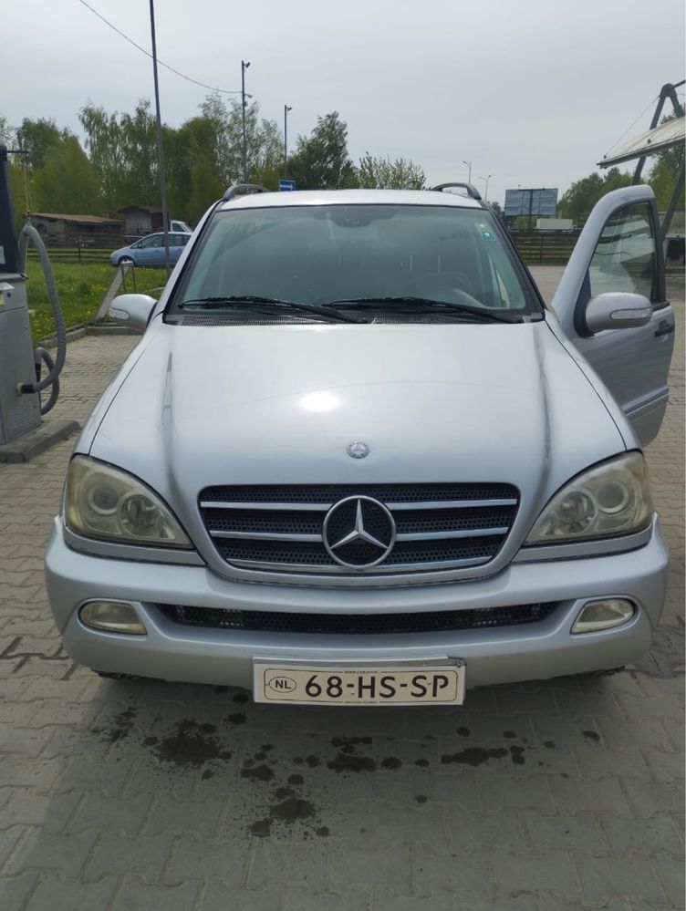 Mercedes Benz ML270 в Украіні