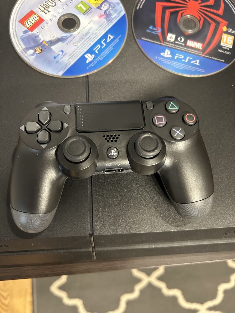 Pad do konsoli PS4 Sony Playstation stan bardzo dobry