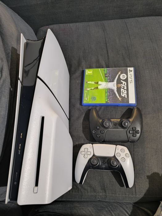 PS5 Slim 1 TB + controles e jogos