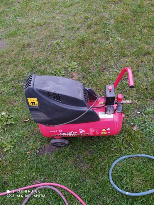 Компресор в гарному стані Італія.