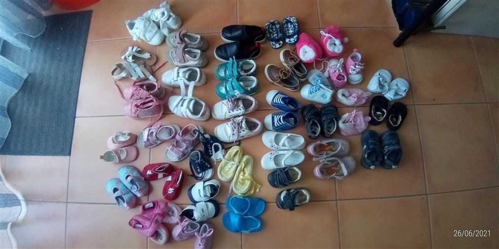 Calçado Lote calçado diverso para bebé