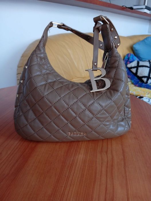 Torebka brązowa na ramię