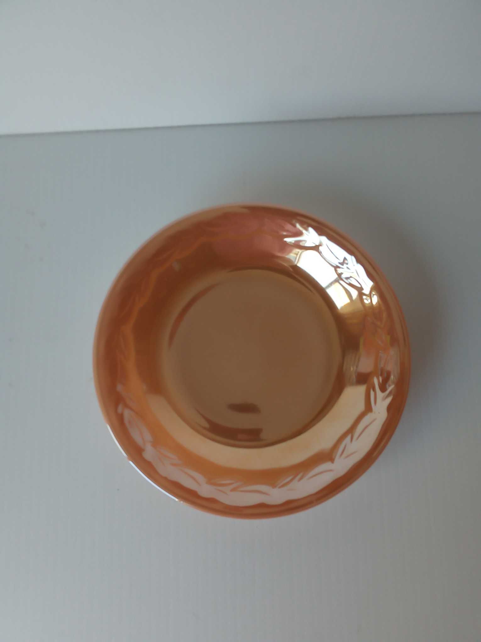 Prato fundo em loiça "casca de cebola", "Fire-King", made in USA