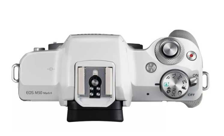 Promocja: Canon EOS M50 Mark II + EF-M 15-45mm f/3.5-6.3 IS STM
