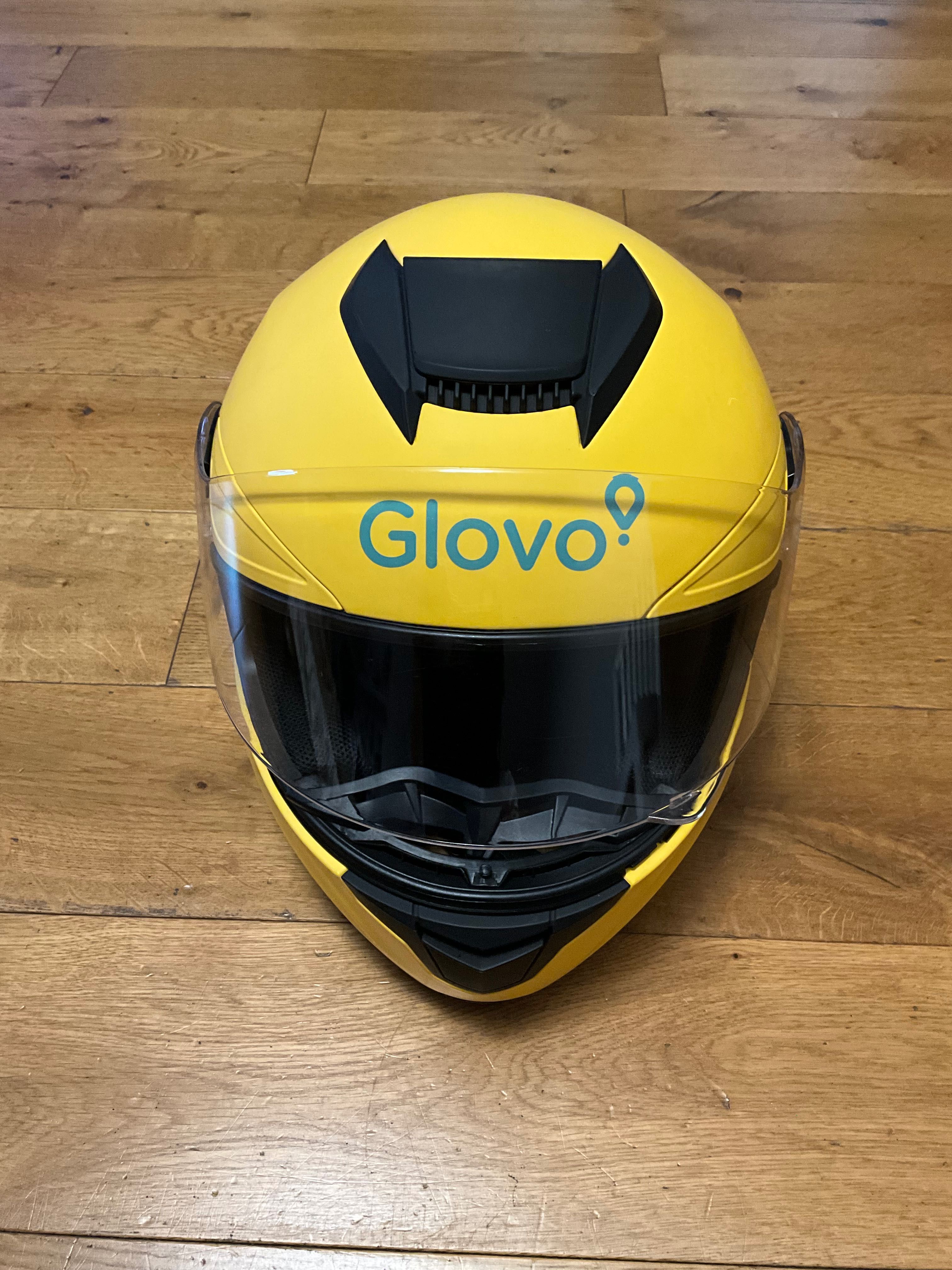 Kask kurierski Glovo