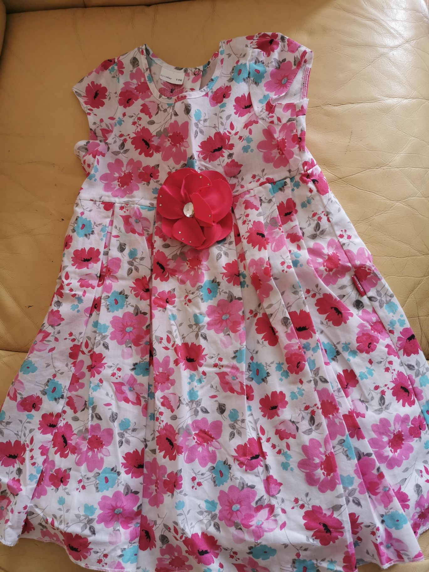 Sukienka balowa w kwiaty 116