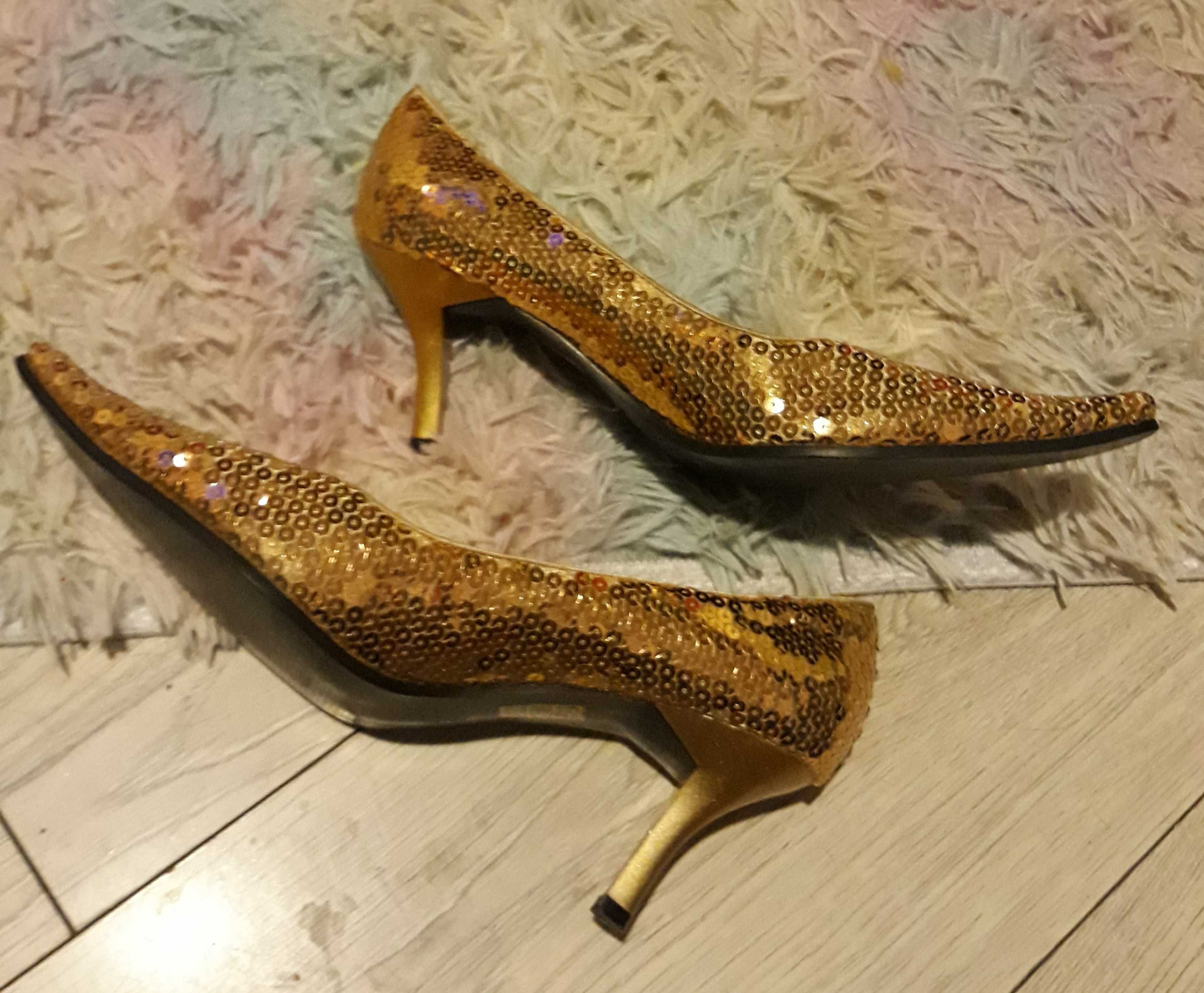 Sylwestrowe cekinowe buty rozm38