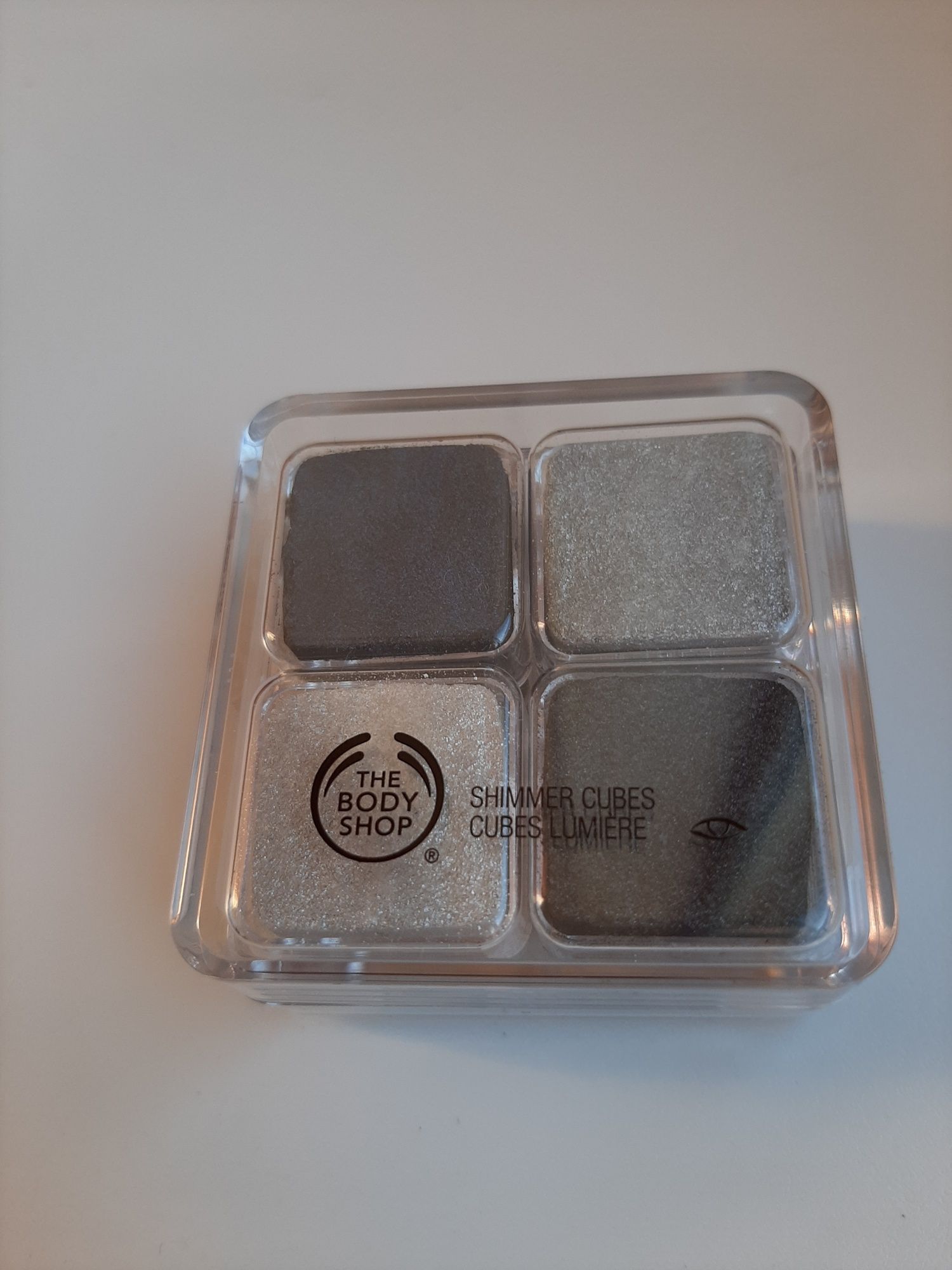 Shimmer Cubes (Sombras para olhos) The Body Shop