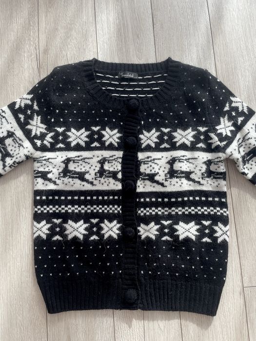 Жіночий светр, кардиган