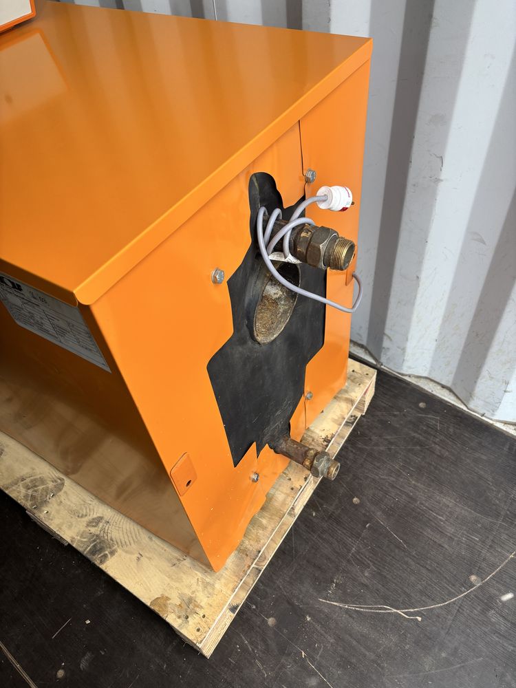 Kocioł, piec olejowy Wolf   37-45KW idealny do palnika Bairan Stw120