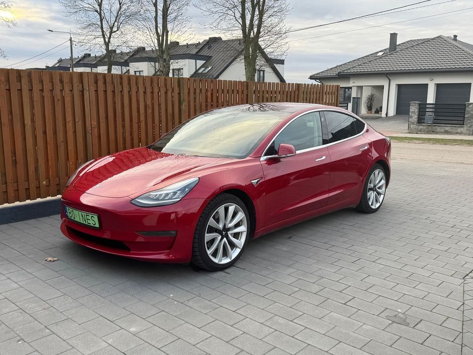 Tesla Model 3 Long Range Dual Motor AWD