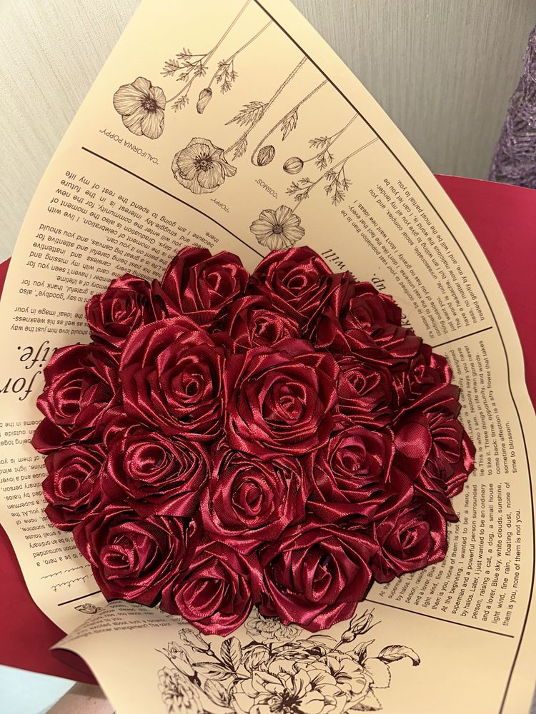 Букет з 19 червоних троянд
