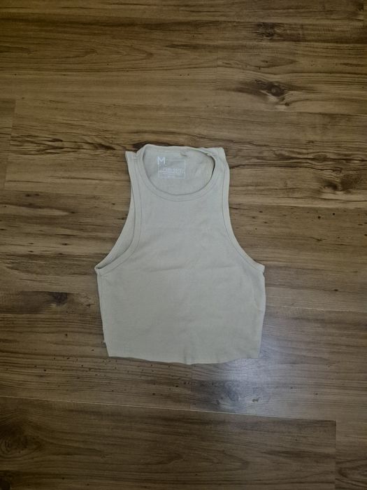 Віддам жіночий одяг. Зріст 178, розмір M- L