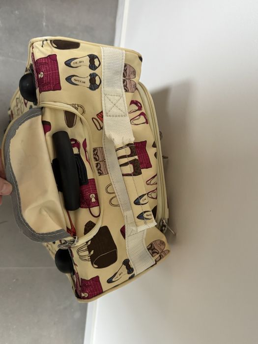 Легка дорожня валіза , сумка-візок на колесах