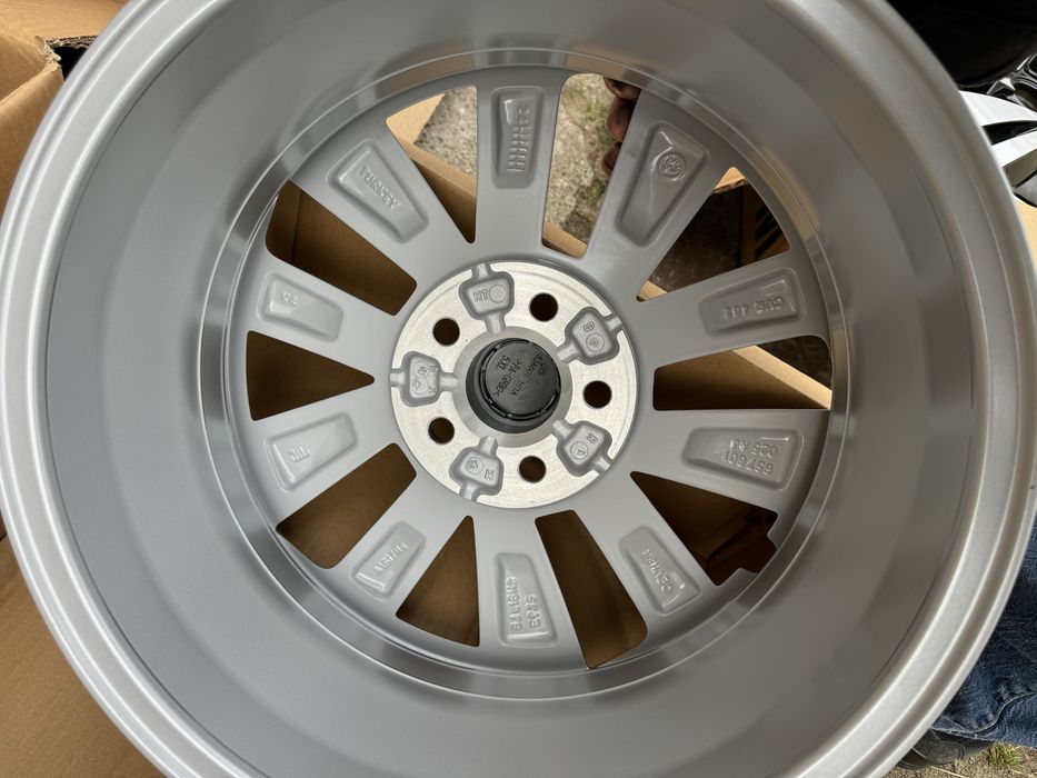 Felgi 16 SKODA Scala Kamiq Fabia I II III Octavia I Polo jak NOWE