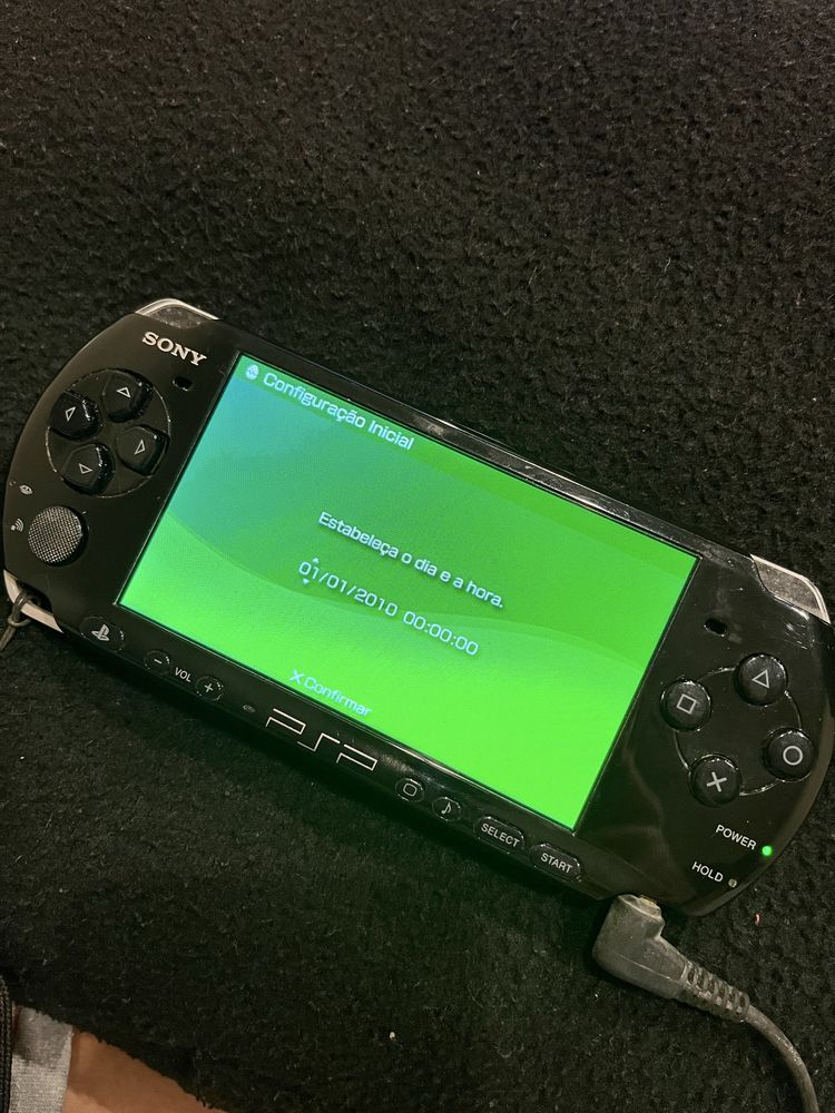 Psp  3004 preta sem bateria mas funcional
