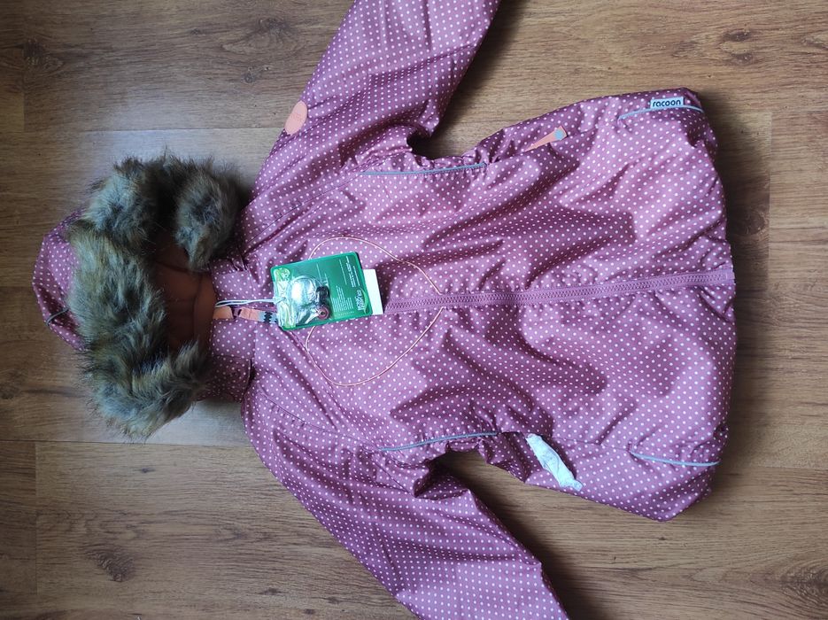 Продам куртку на дівчинку