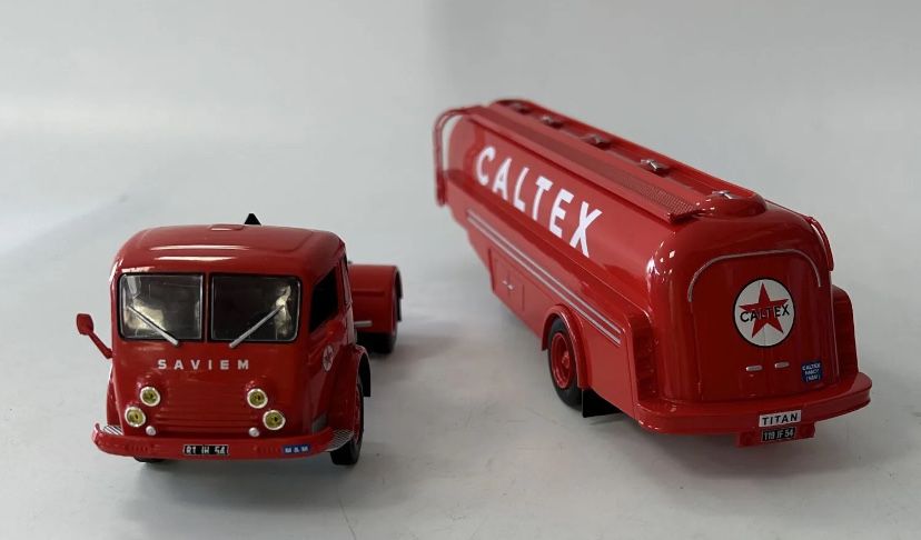 1/43 Miniaturas de Camioes articulados varios modelos