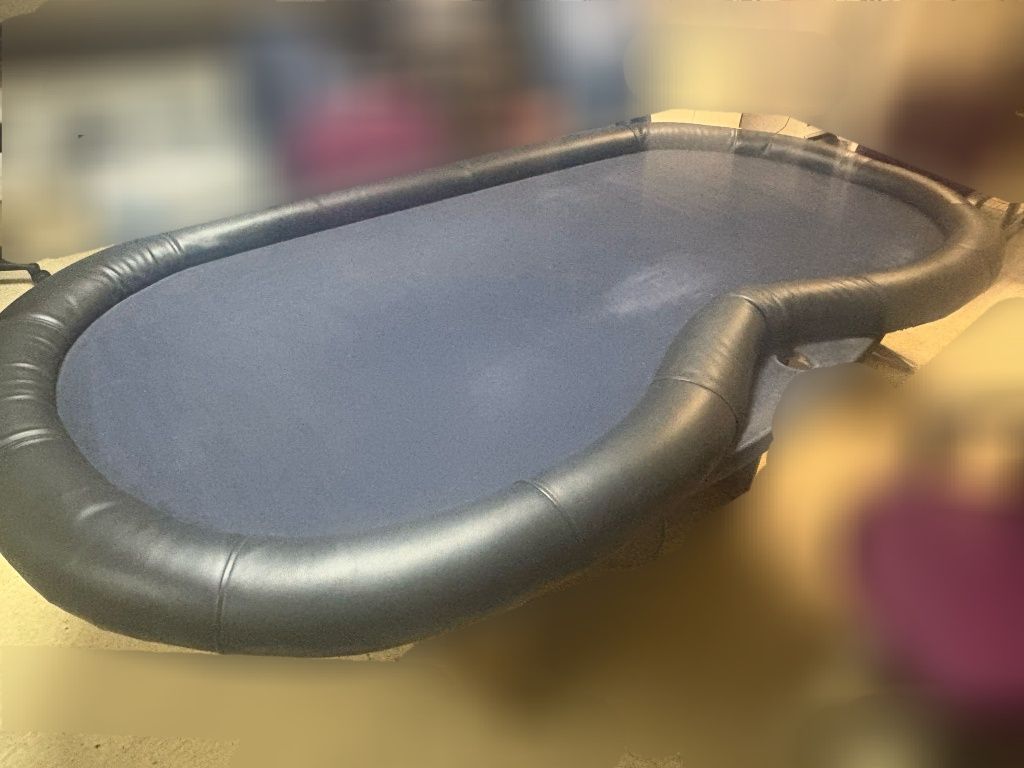 Vendo mesa de jogo,  tampo de poker