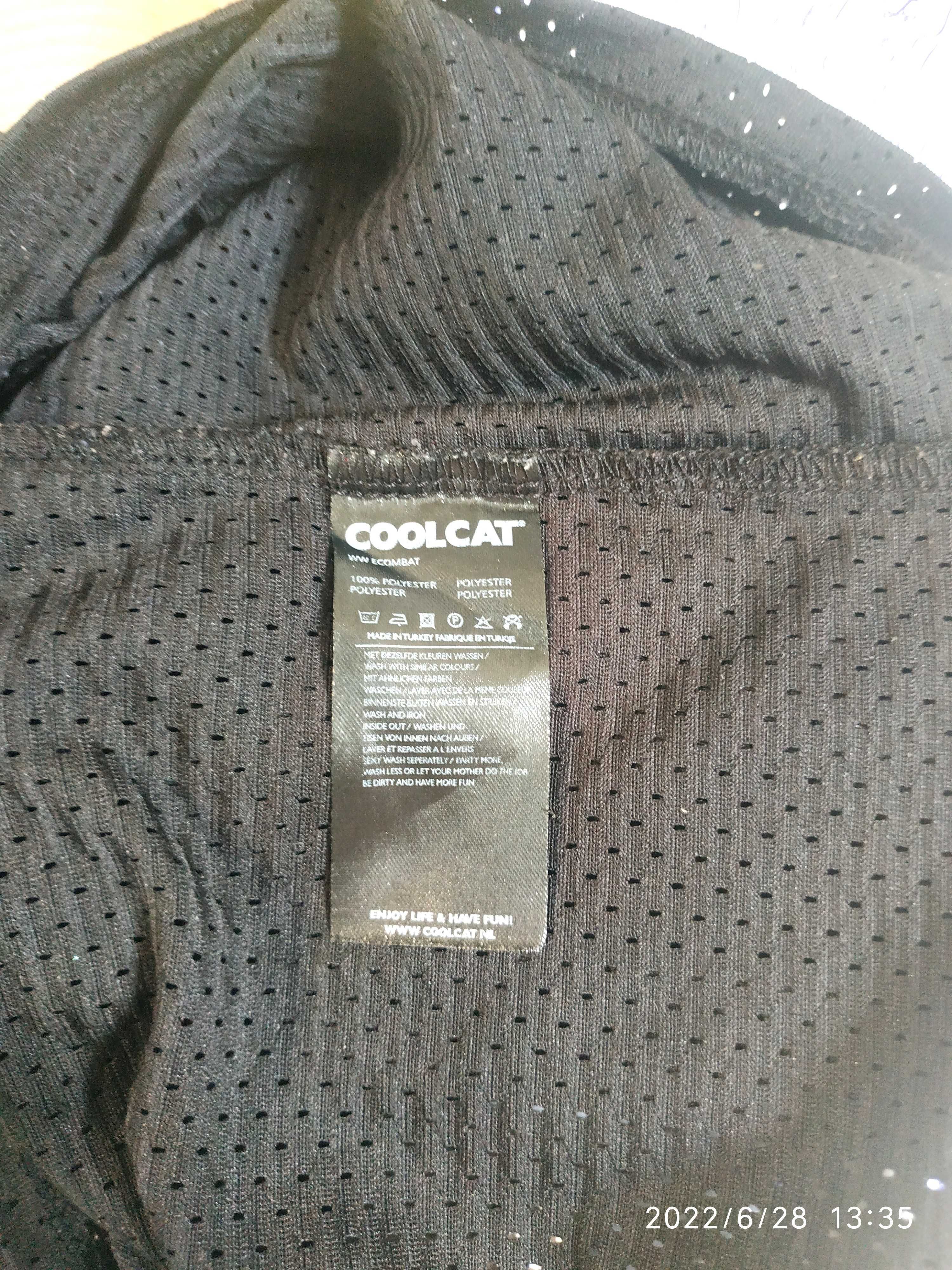 Czarna sportowa koszulka firmy Coolcat , rozmiar XS