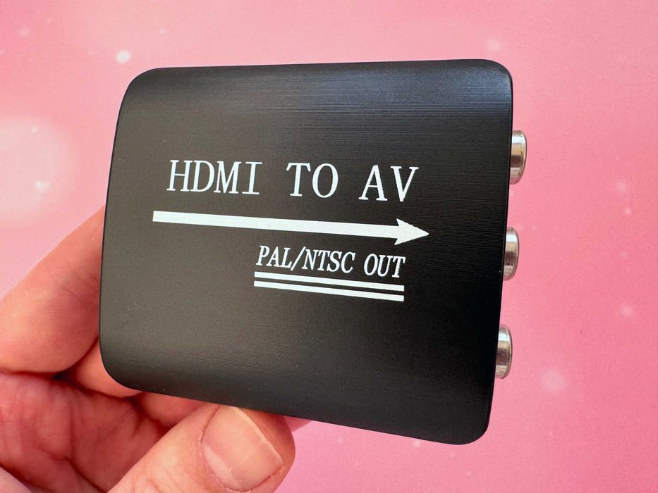 Преобразователь с HDMI на аналоговый AV
