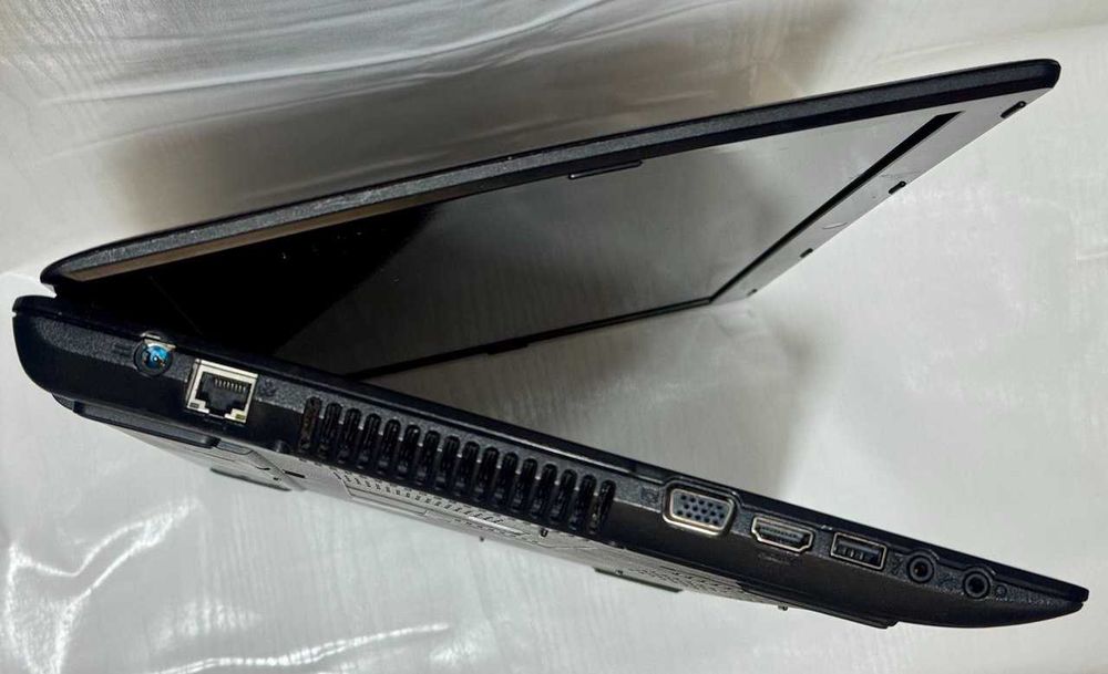 Ноутбук Acer Aspire 7741 | Екран 17,3"