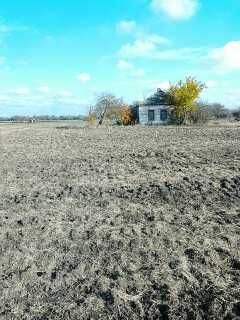 Сдам  ХАТУ(2-две) продам с участками Новая  Галещина