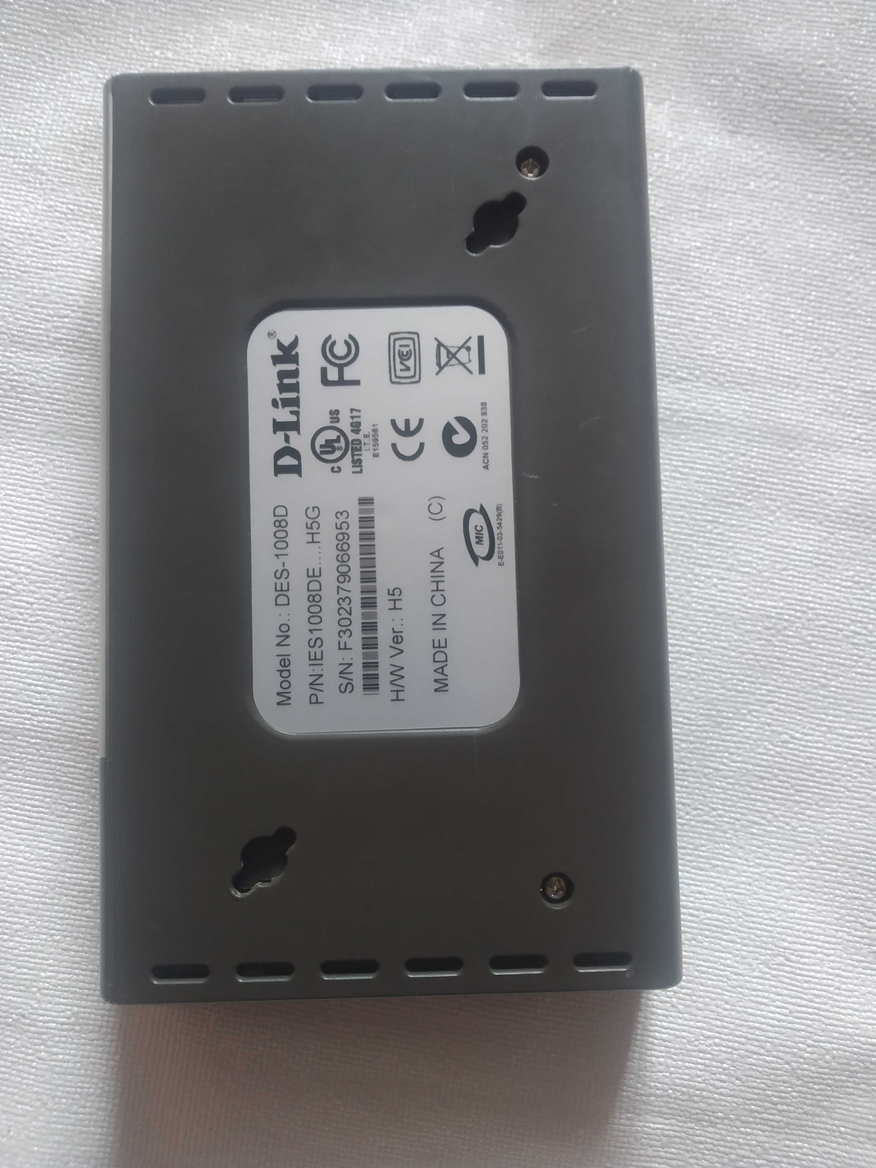 Коммутатор d-link des-1008d