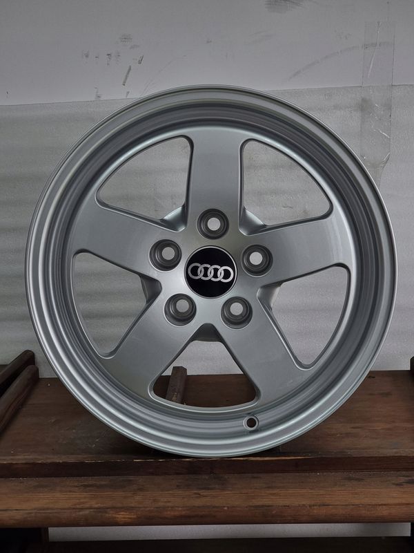 Oryginalne Felgi Audi A4 B9 A6 C5 C6 Vw Passat B5/16 Cali
