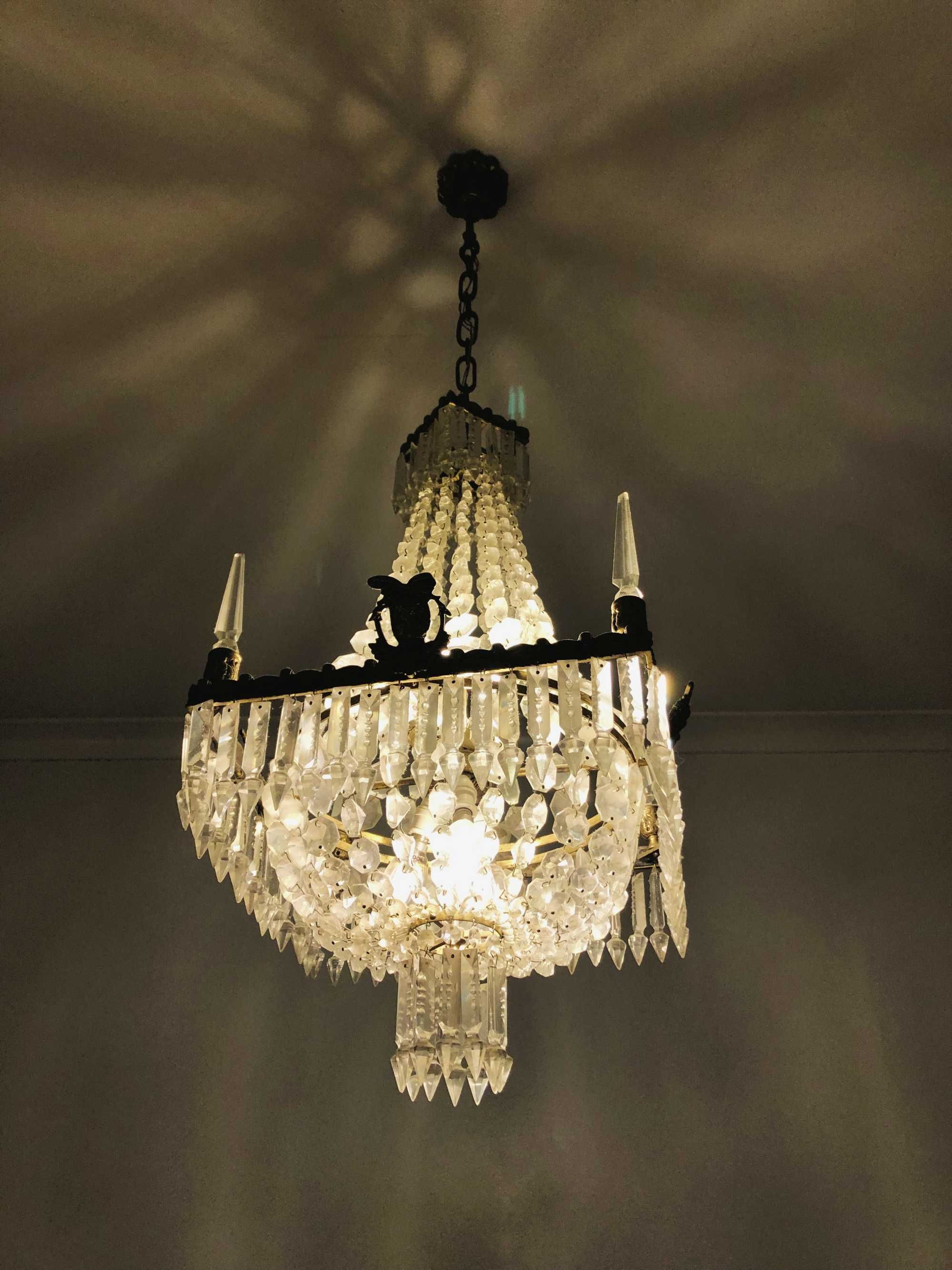 Lustre antigo, estilo séc.XIX, impecavel.