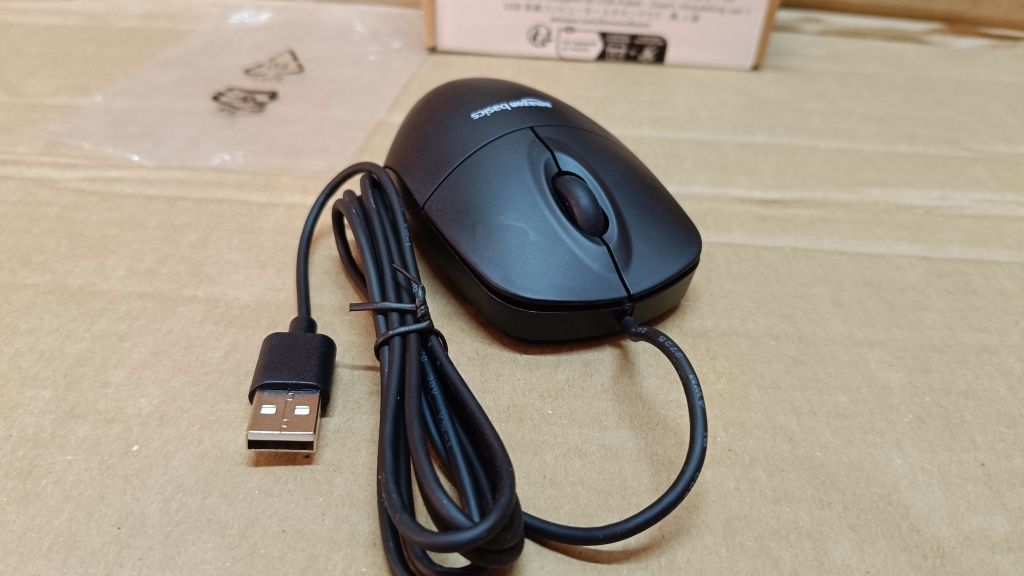 Amazon Basics - Mysz optyczna z 3 przyciskami  portem USB Windows  Mac