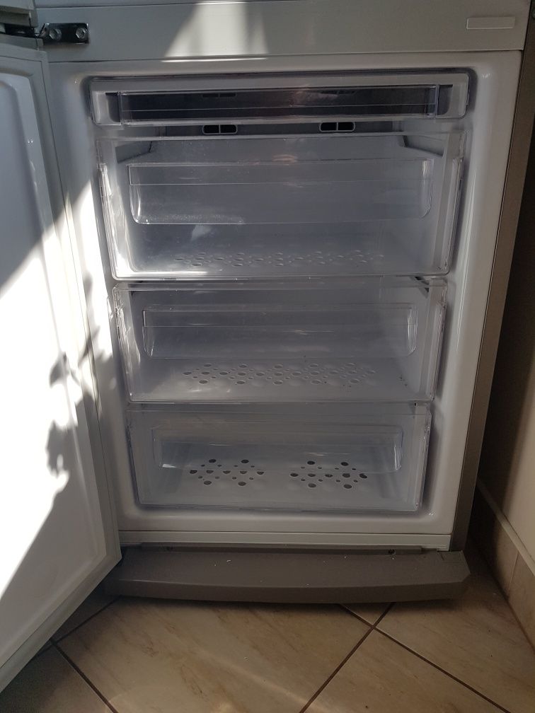 Lodówka Samsung RL41HCUS