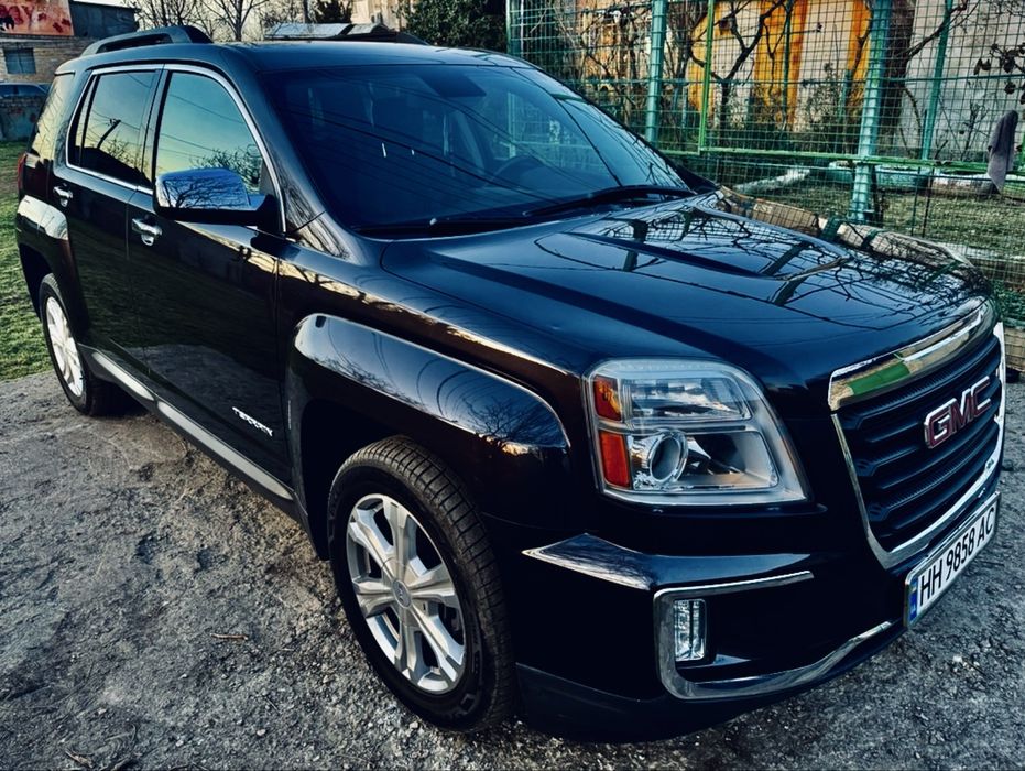 GMC TERRAIN  семейны внедорожник за свои деньги