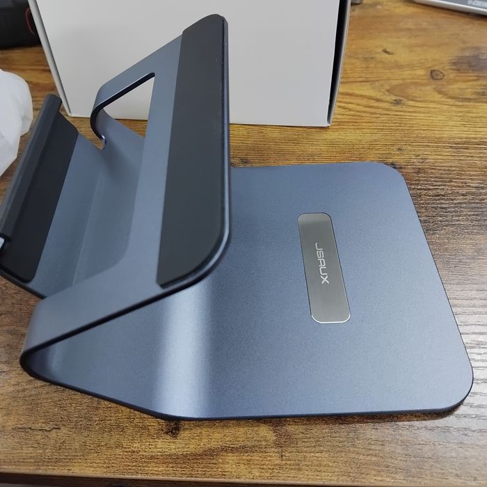 Підставка для ноутбука і планшета