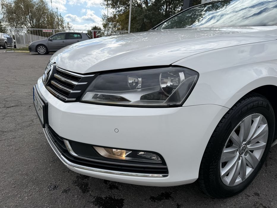 Passat B7 Не фарбований