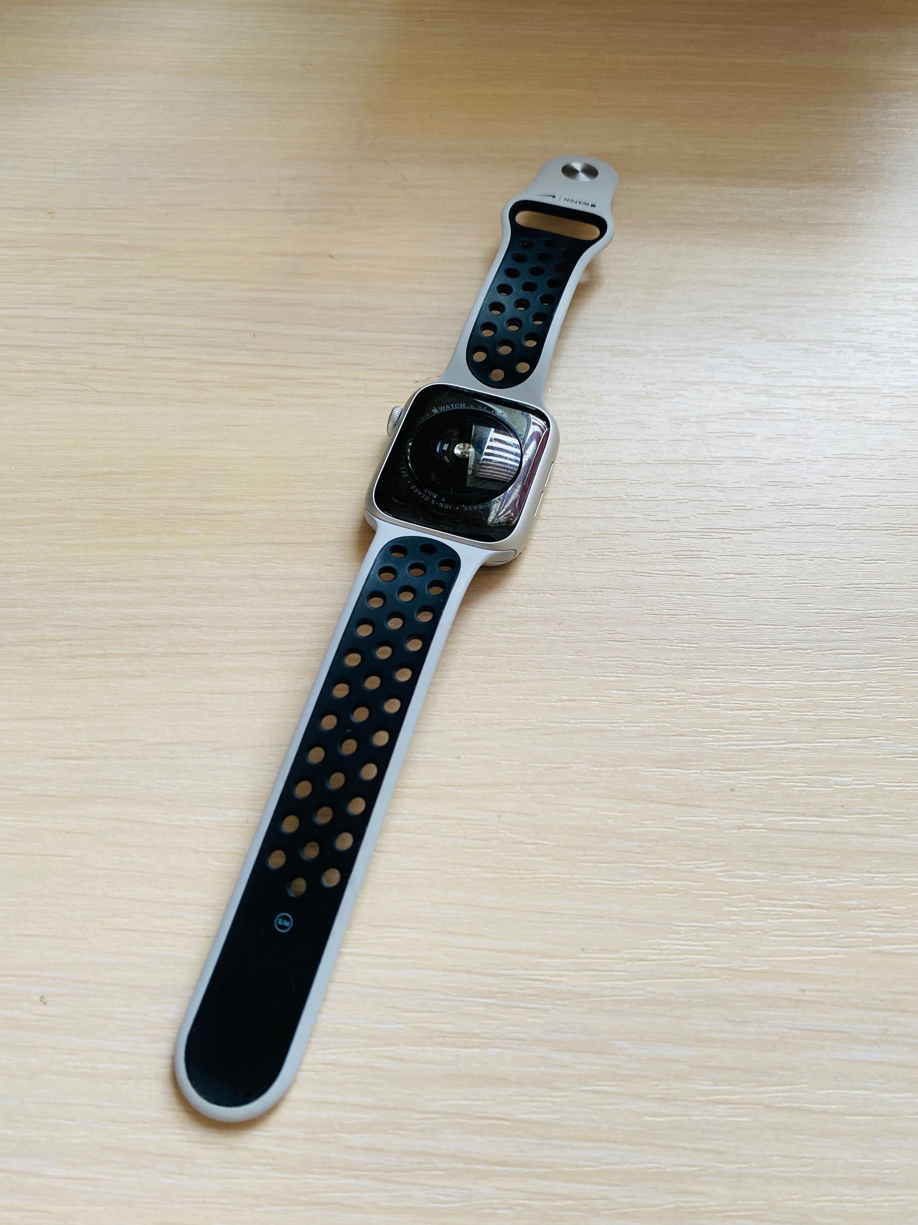 Apple Watch Nike SE 44mm