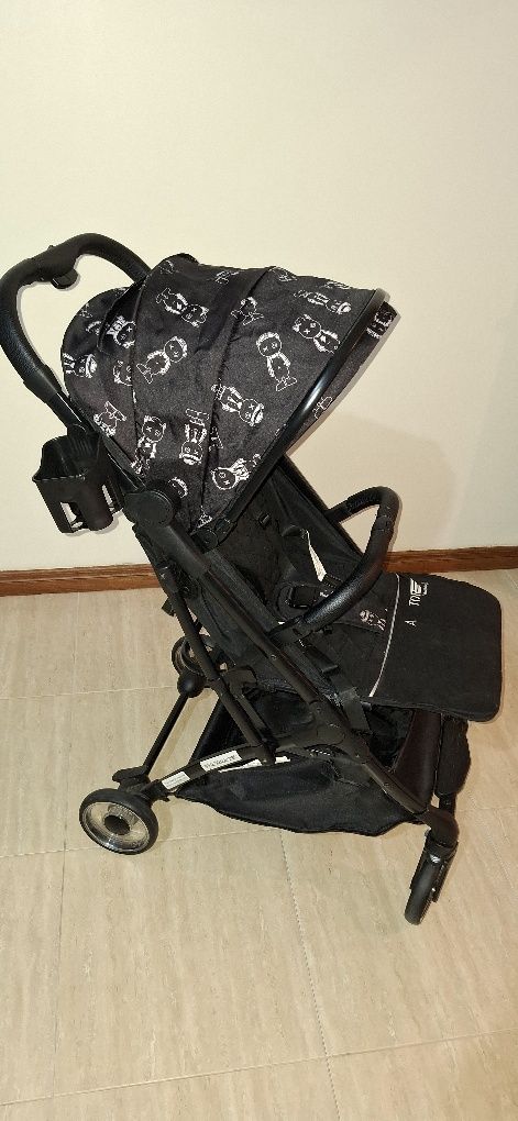 Carrinho de bebé