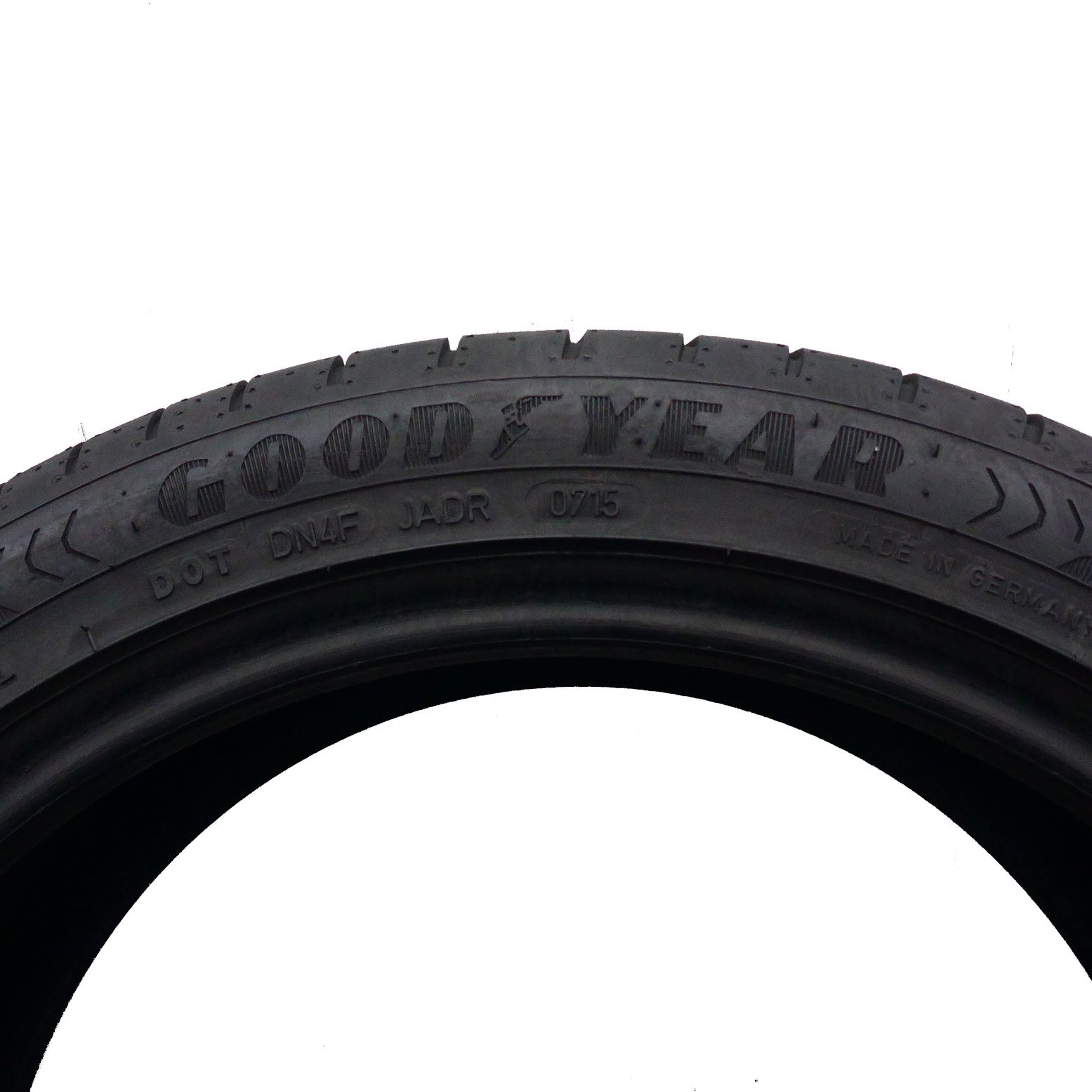 225/45/18 Goodyear 225/45R18 95W XL EfficientGrip Lato 2015 7-7,2mm