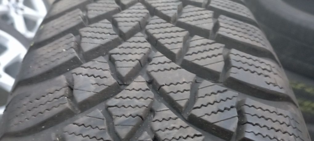 Opona 1szt 195/65/15 91T Bridgestone Blizzak LM001 EVO Jak Nowa 8mm