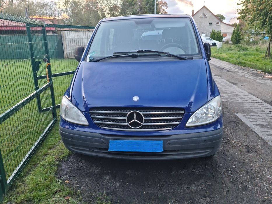 Mercedes Vito ciężarowy brygadówka automat 5-osobowy