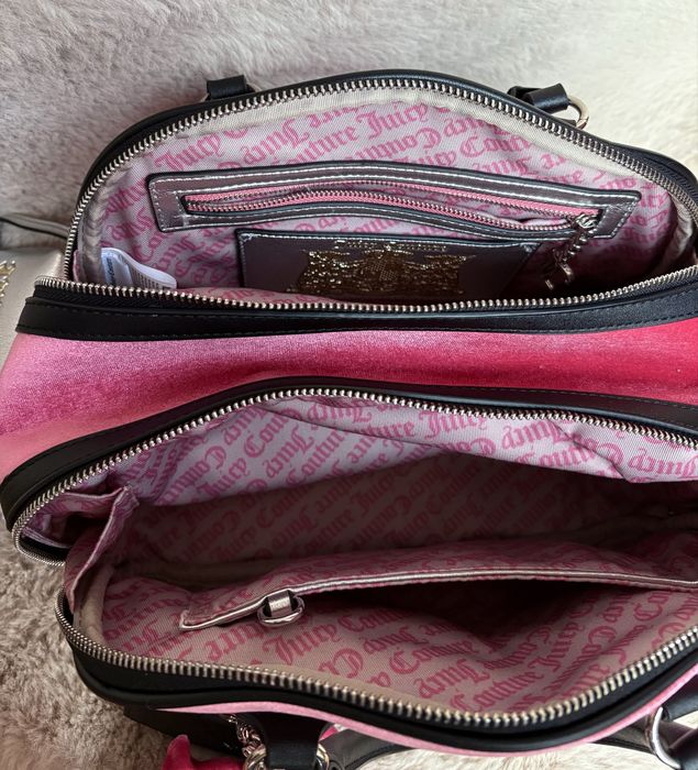Różowa Torebka Juicy Couture Welurowa Hollyhock Bowling Bag