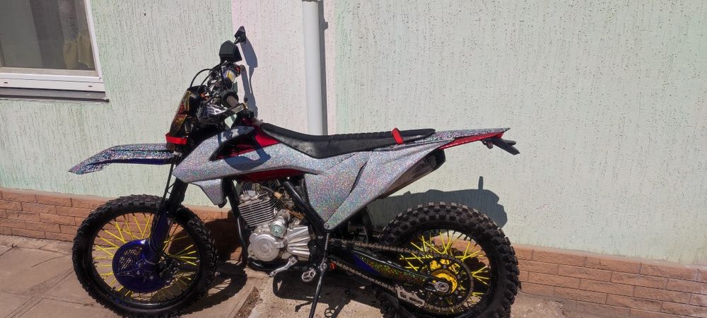 Продам кові адванс 300