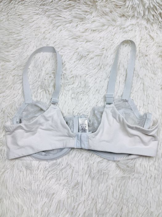 Biustonosz miękki fiszbiny 85C biały Dunnes