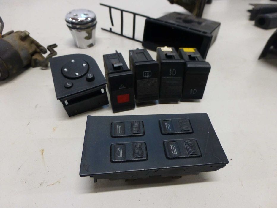 AUDI 80 cabrio przełącznik lusterek