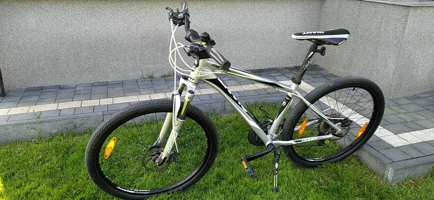 Rower GIANT REVEL rama S