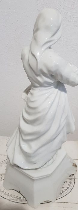 Figurka porcelanowa Madonna po 1850 Śląsk